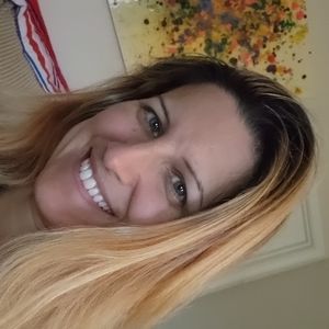 Meet your Posher, Kelley